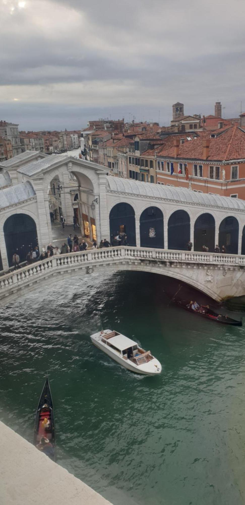 Large Top 3 Rooms Flat Central Rialto Venedik Oda fotoğraf
